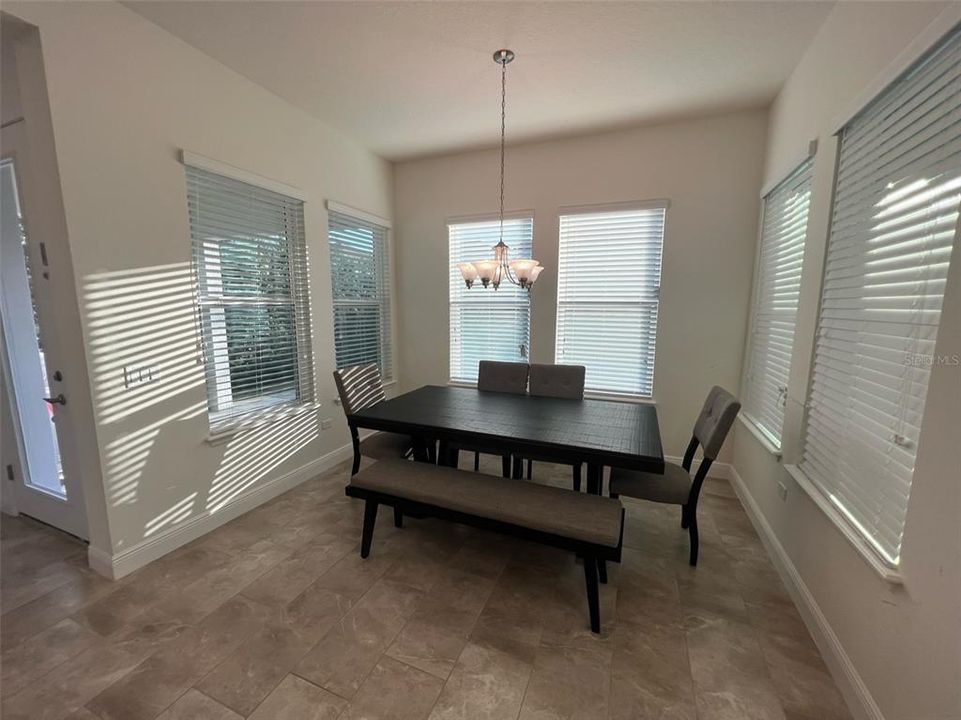 For Rent: $4,900 (4 beds, 3 baths, 2484 Square Feet)