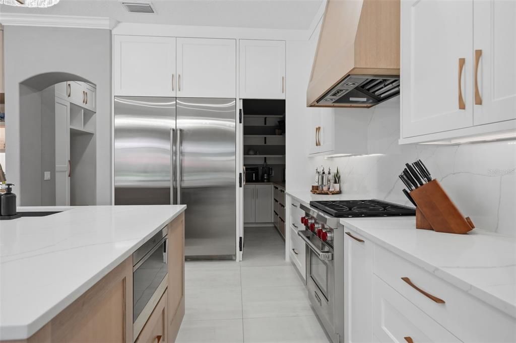 En Venta: $1,500,000 (6 camas, 3 baños, 3470 Pies cuadrados)