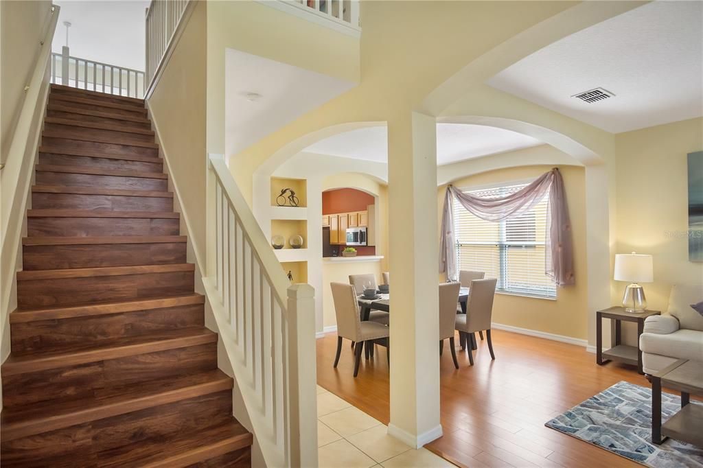 For Sale: $485,000 (6 beds, 5 baths, 2771 Square Feet)