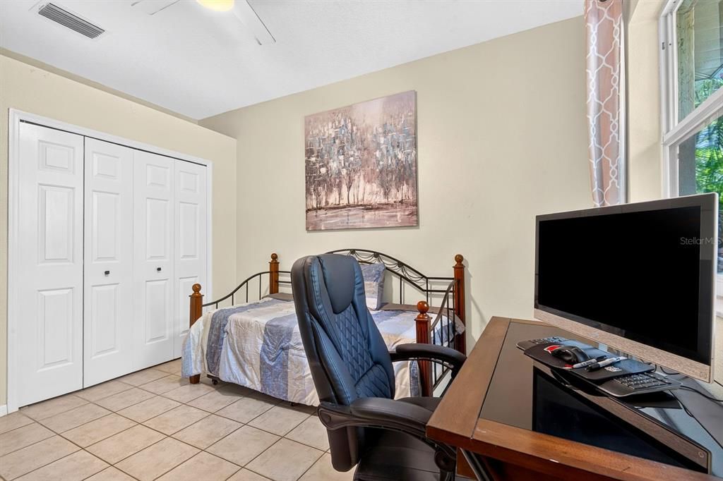 For Sale: $575,000 (3 beds, 2 baths, 2129 Square Feet)