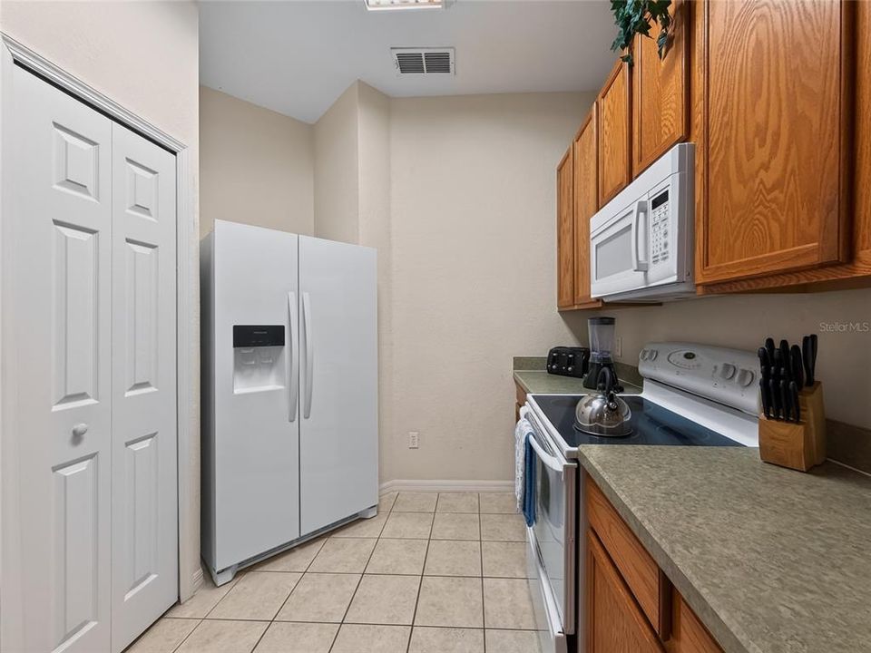 En Venta: $195,000 (2 camas, 2 baños, 1307 Pies cuadrados)