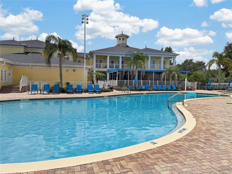 En Venta: $195,000 (2 camas, 2 baños, 1307 Pies cuadrados)