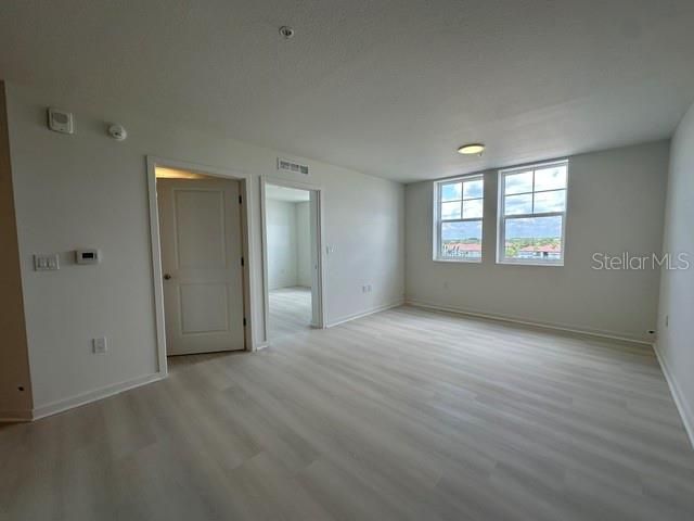 В аренду: $1,500 (1 спален, 1 ванн, 750 Квадратных фут)