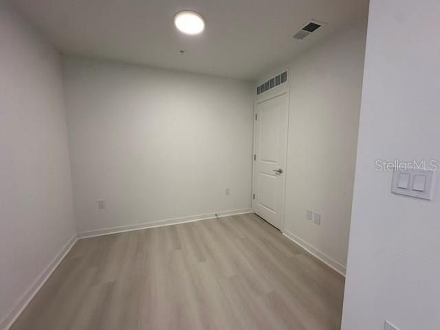 В аренду: $1,500 (1 спален, 1 ванн, 750 Квадратных фут)