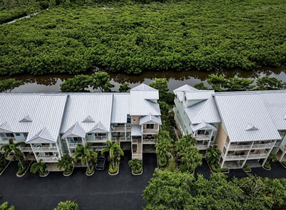 На продажу: $415,000 (3 спален, 3 ванн, 1593 Квадратных фут)