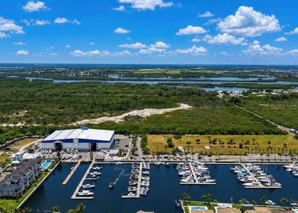 На продажу: $415,000 (3 спален, 3 ванн, 1593 Квадратных фут)