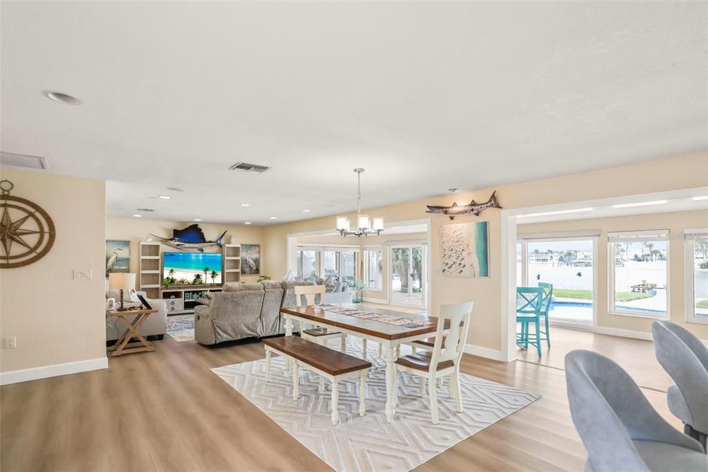 For Sale: $1,679,900 (3 beds, 2 baths, 2342 Square Feet)