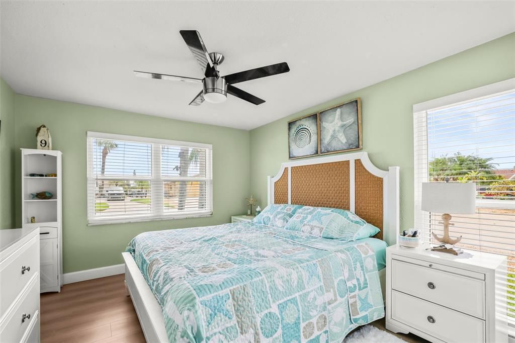 For Sale: $1,679,900 (3 beds, 2 baths, 2342 Square Feet)