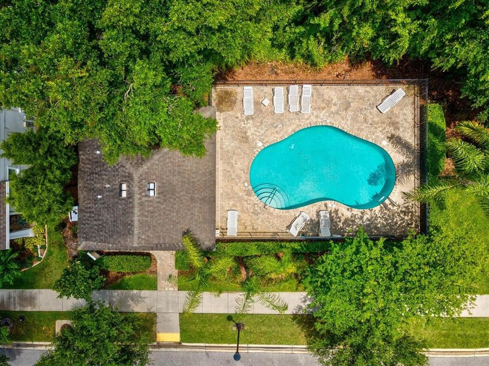 На продажу: $699,900 (4 спален, 2 ванн, 2599 Квадратных фут)