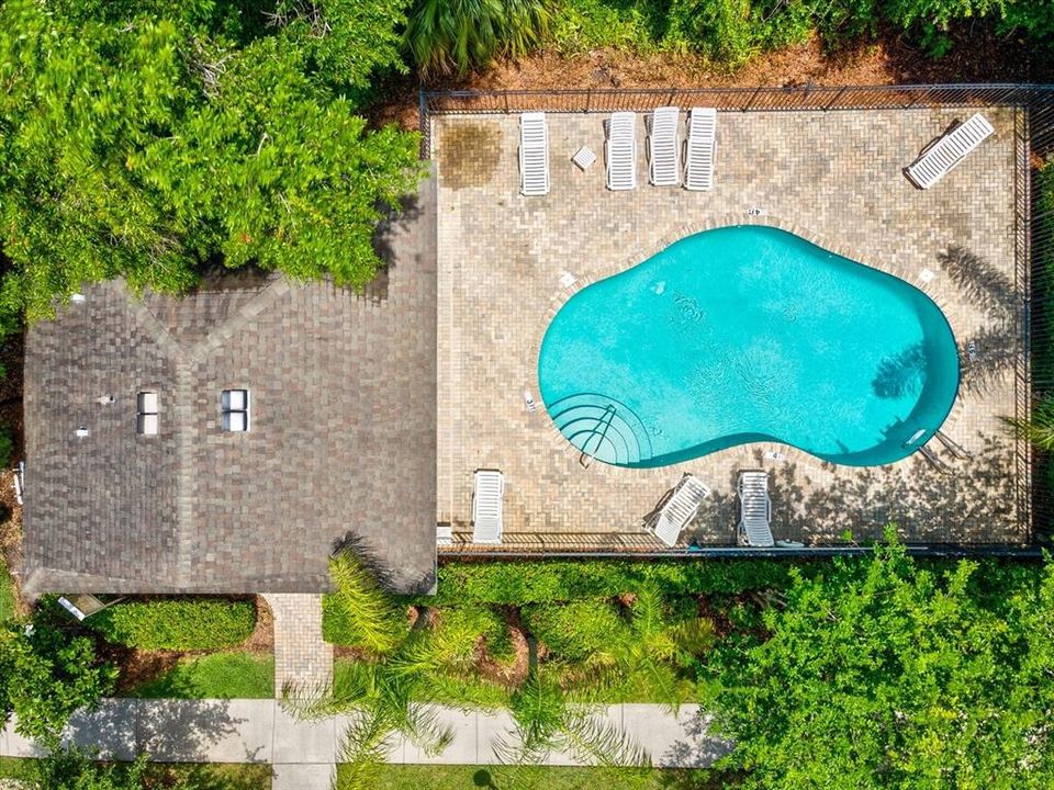 На продажу: $699,900 (4 спален, 2 ванн, 2599 Квадратных фут)