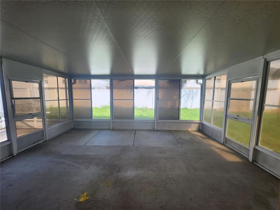В аренду: $2,150 (3 спален, 2 ванн, 1424 Квадратных фут)