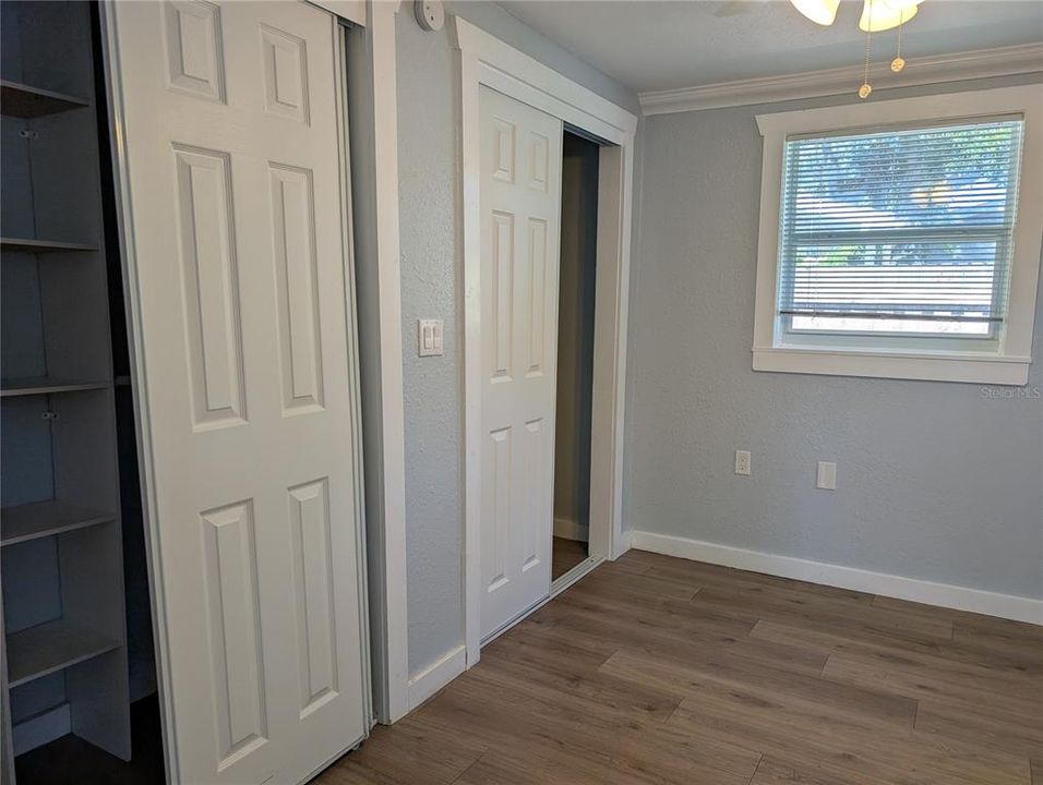Active With Contract: $3,200 (3 beds, 2 baths, 1198 Square Feet)