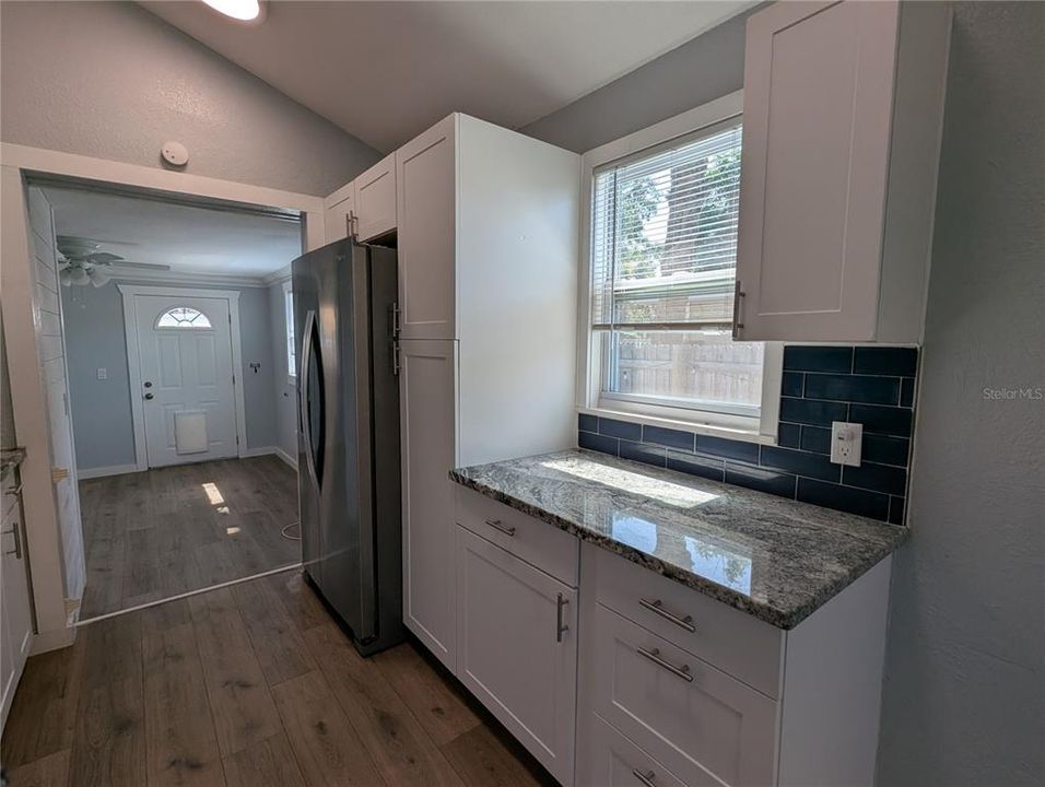 Active With Contract: $3,200 (3 beds, 2 baths, 1198 Square Feet)