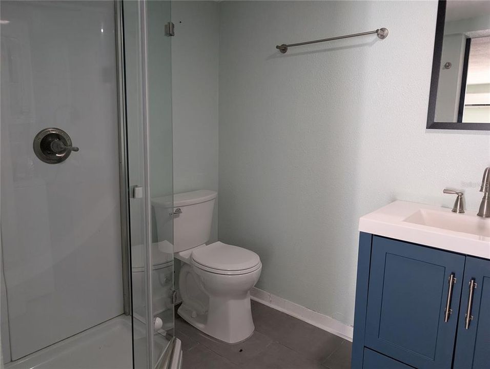 Active With Contract: $3,200 (3 beds, 2 baths, 1198 Square Feet)