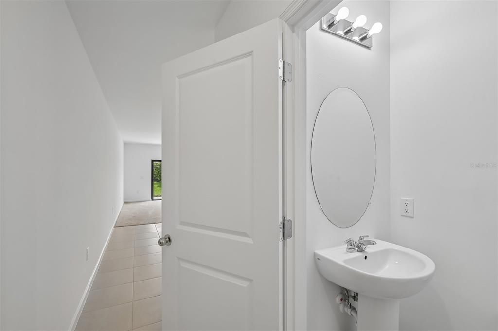 На продажу: $350,000 (3 спален, 2 ванн, 1648 Квадратных фут)