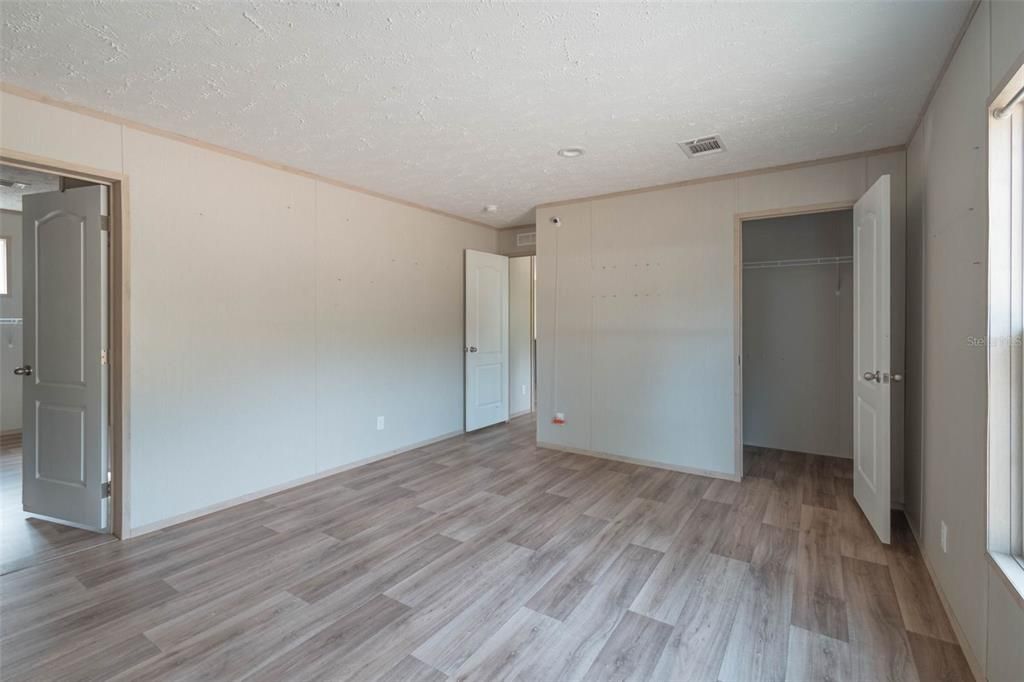 На продажу: $289,000 (3 спален, 2 ванн, 1512 Квадратных фут)
