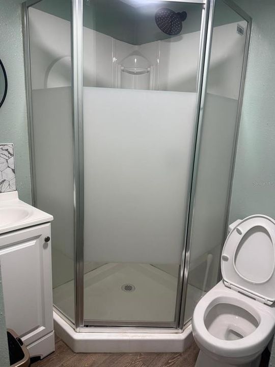 На продажу: $299,000 (4 спален, 2 ванн, 1028 Квадратных фут)