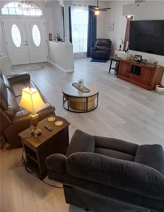 На продажу: $459,000 (3 спален, 2 ванн, 1835 Квадратных фут)