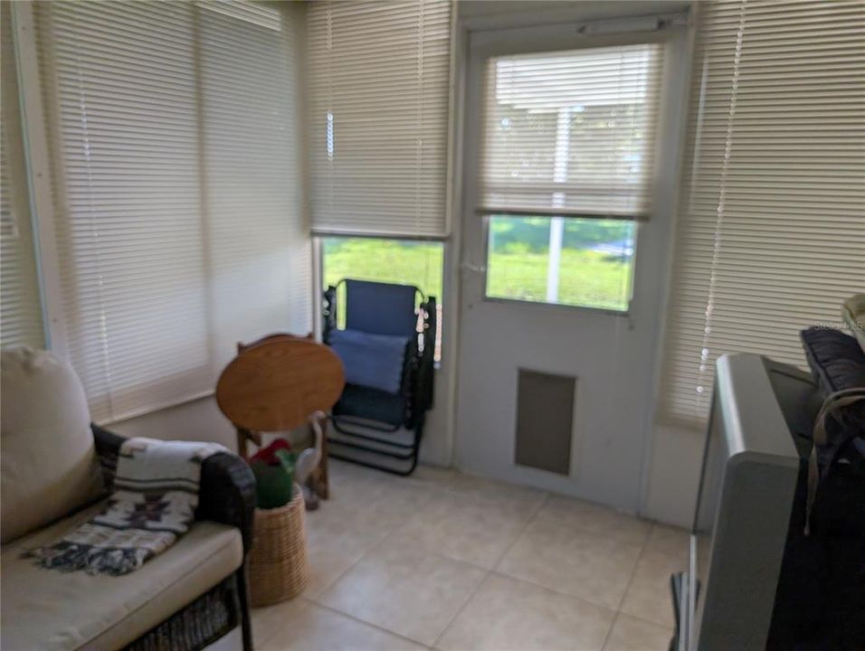 На продажу: $179,900 (2 спален, 2 ванн, 864 Квадратных фут)