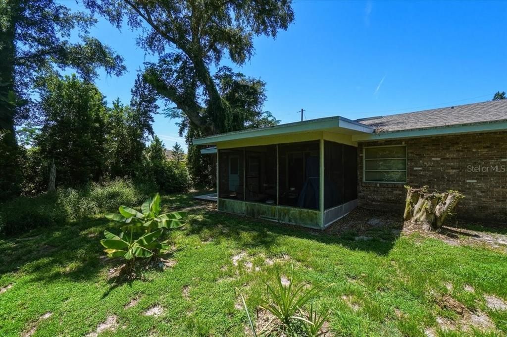 For Sale: $295,000 (4 beds, 0 baths, 1697 Square Feet)