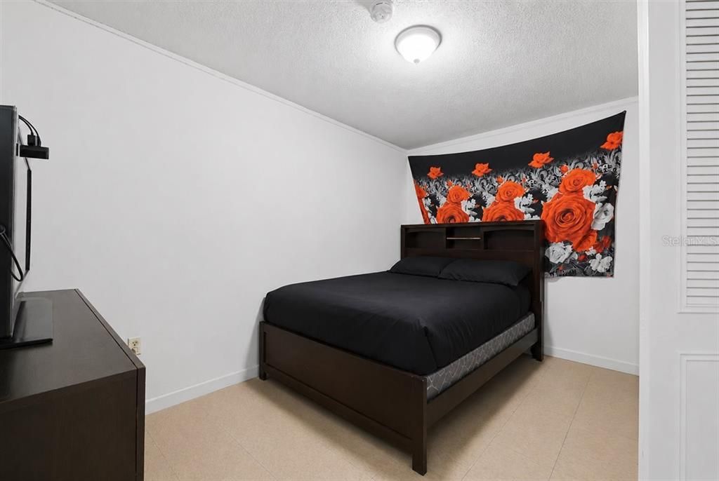 For Sale: $295,000 (4 beds, 0 baths, 1697 Square Feet)