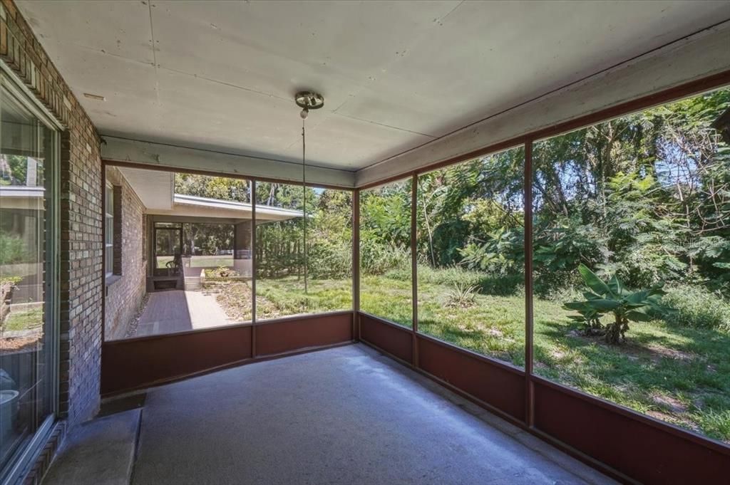 For Sale: $295,000 (4 beds, 0 baths, 1697 Square Feet)