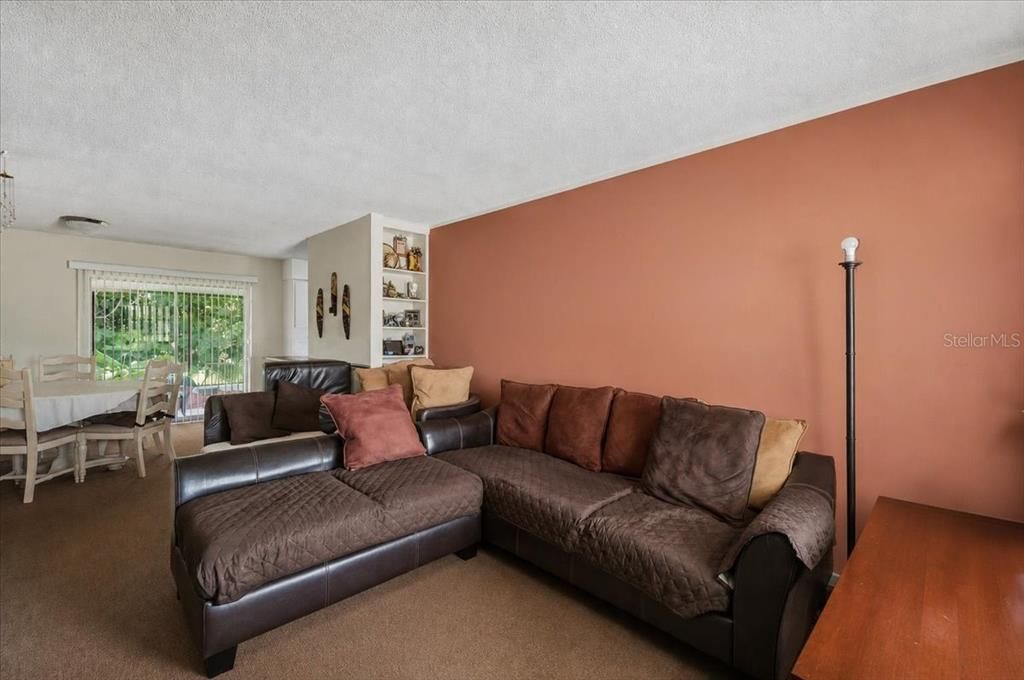 For Sale: $295,000 (4 beds, 0 baths, 1697 Square Feet)