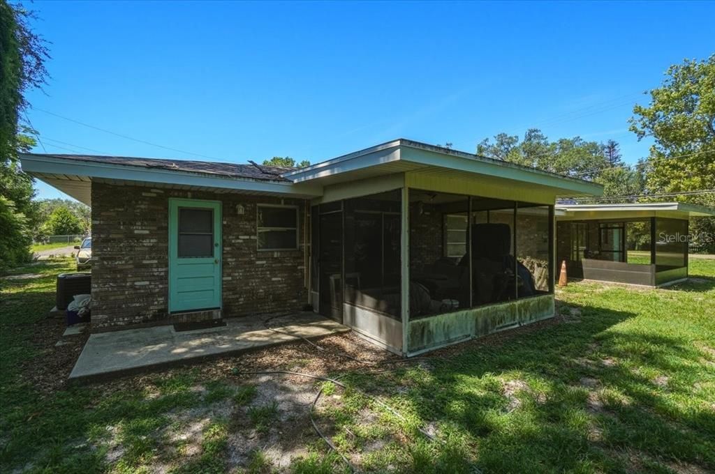 For Sale: $295,000 (4 beds, 0 baths, 1697 Square Feet)