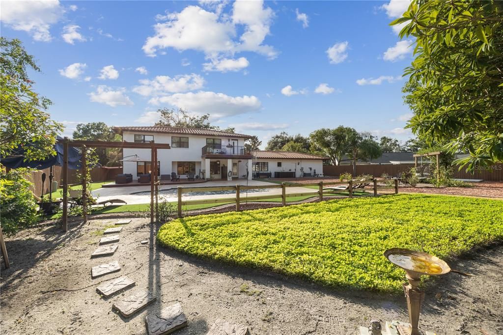На продажу: $739,000 (3 спален, 2 ванн, 2981 Квадратных фут)