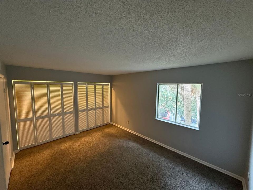 For Sale: $125,000 (2 beds, 1 baths, 764 Square Feet)