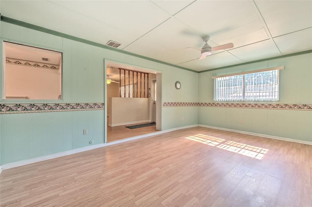 En Venta: $199,900 (3 camas, 1 baños, 1117 Pies cuadrados)