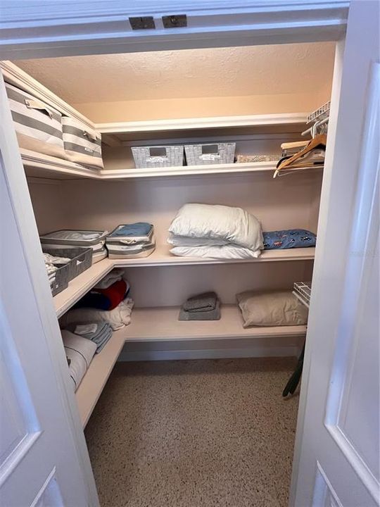 В аренду: $3,600 (2 спален, 2 ванн, 1406 Квадратных фут)
