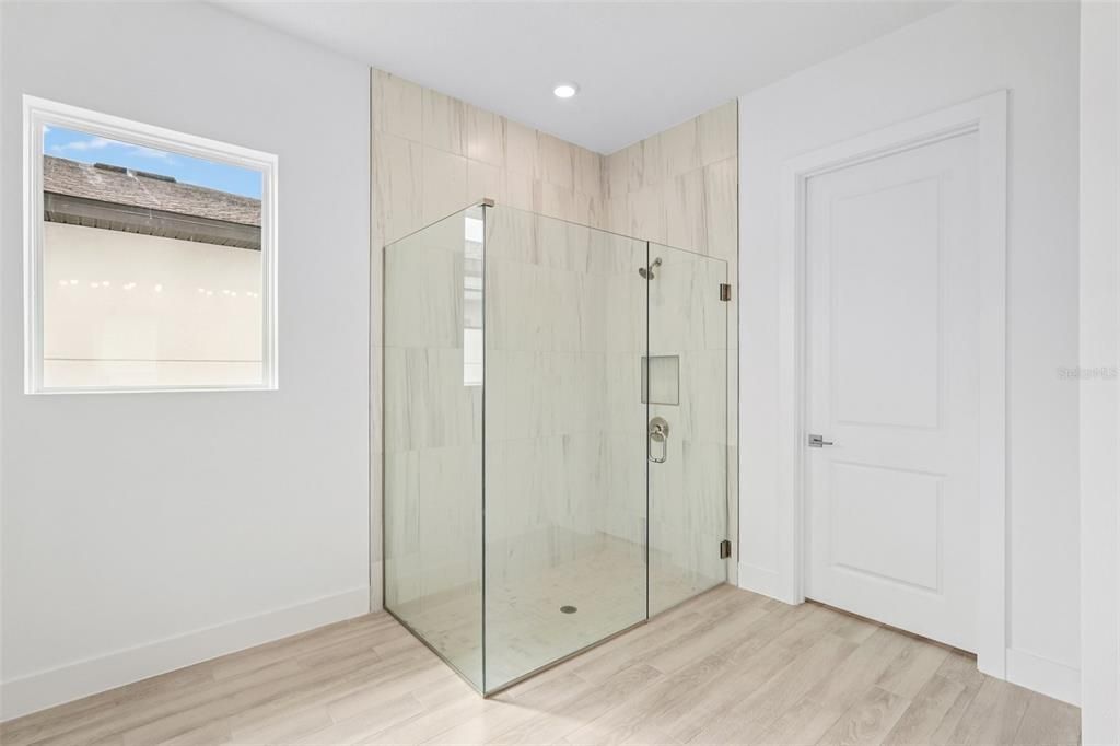 For Sale: $739,587 (4 beds, 3 baths, 3375 Square Feet)