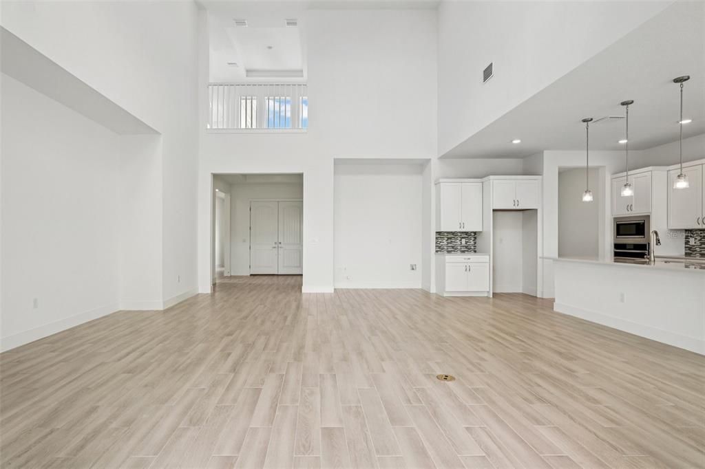 For Sale: $739,587 (4 beds, 3 baths, 3375 Square Feet)