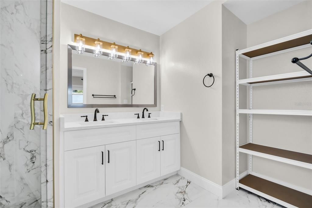 For Sale: $497,500 (3 beds, 2 baths, 1600 Square Feet)