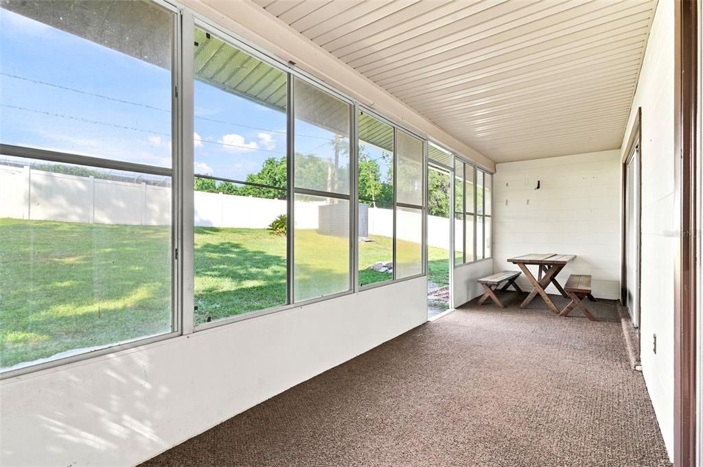 En Venta: $355,000 (3 camas, 2 baños, 1135 Pies cuadrados)