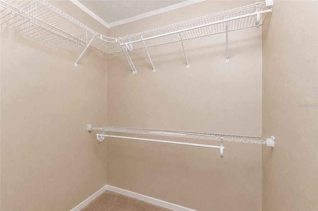 For Sale: $269,500 (3 beds, 2 baths, 1456 Square Feet)