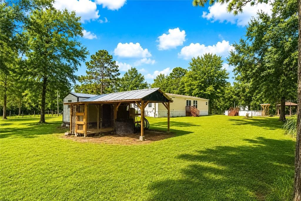 For Sale: $269,500 (3 beds, 2 baths, 1456 Square Feet)