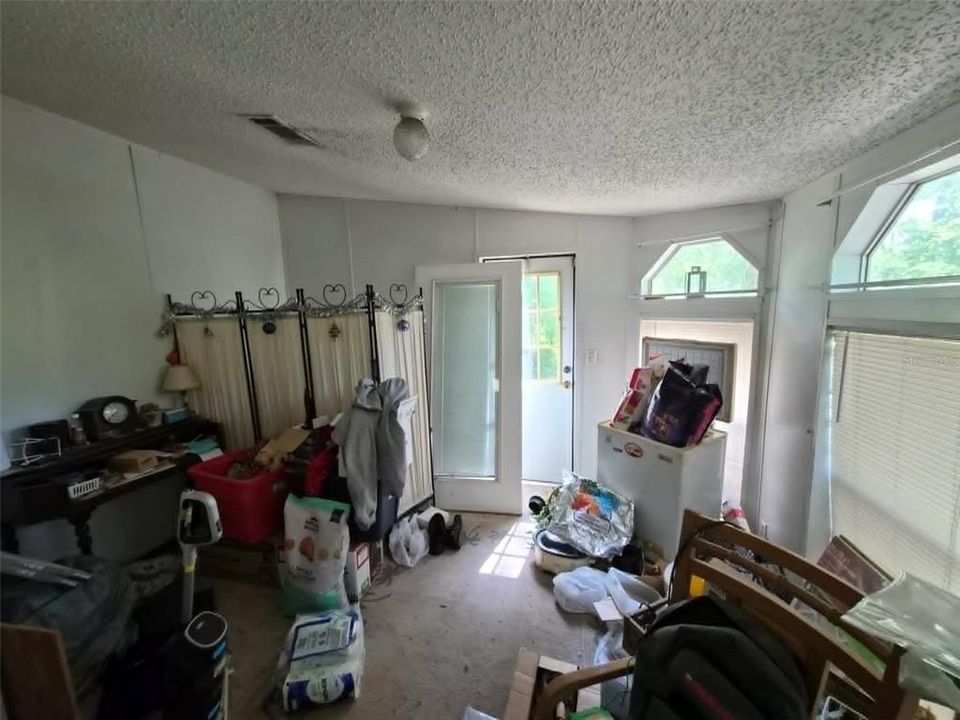 En Venta: $134,900 (3 camas, 2 baños, 1532 Pies cuadrados)