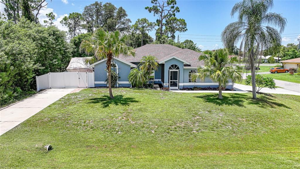 Activo con contrato: $349,900 (3 camas, 2 baños, 1919 Pies cuadrados)