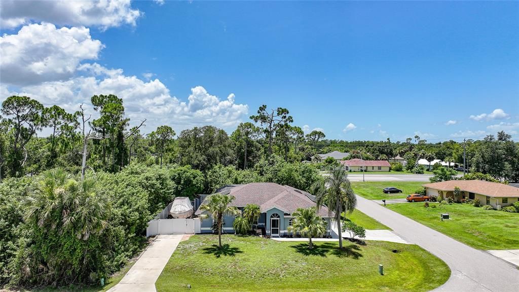 Activo con contrato: $349,900 (3 camas, 2 baños, 1919 Pies cuadrados)