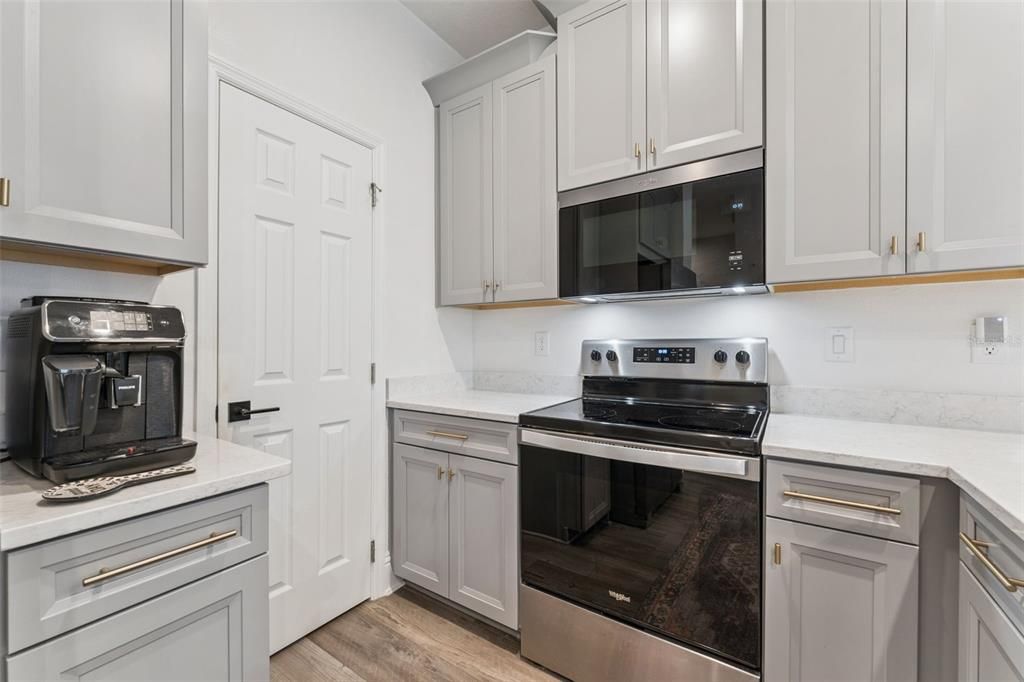 En Venta: $345,000 (3 camas, 2 baños, 1498 Pies cuadrados)