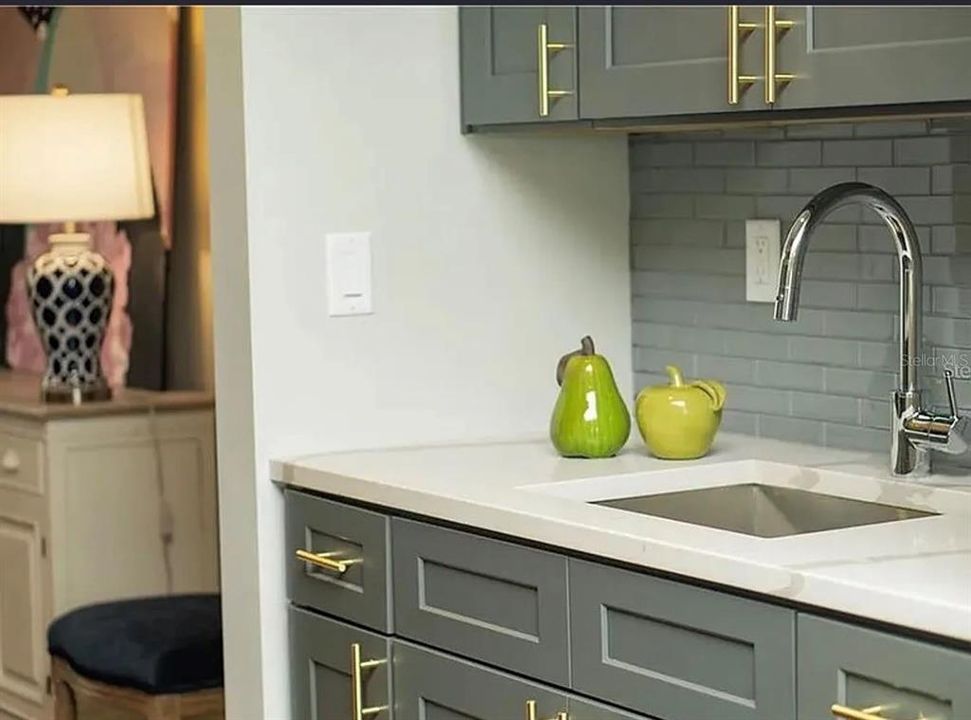 В аренду: $8,295 (4 спален, 5 ванн, 3295 Квадратных фут)
