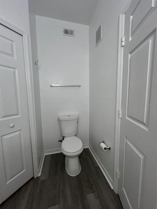 В аренду: $1,650 (2 спален, 2 ванн, 1077 Квадратных фут)