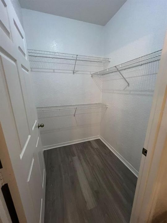 В аренду: $1,650 (2 спален, 2 ванн, 1077 Квадратных фут)