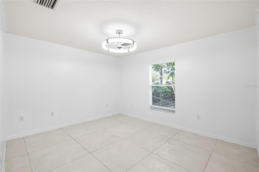 For Sale: $375,000 (3 beds, 2 baths, 1235 Square Feet)