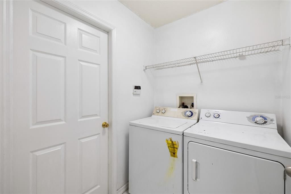 For Sale: $375,000 (3 beds, 2 baths, 1235 Square Feet)