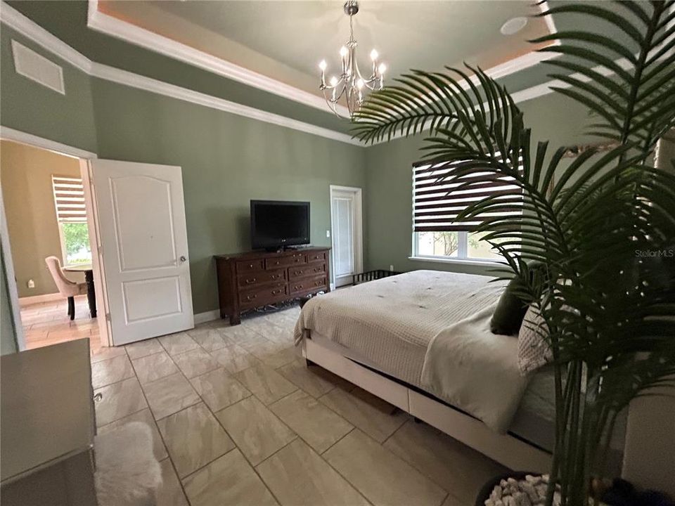 В аренду: $3,100 (3 спален, 2 ванн, 1542 Квадратных фут)
