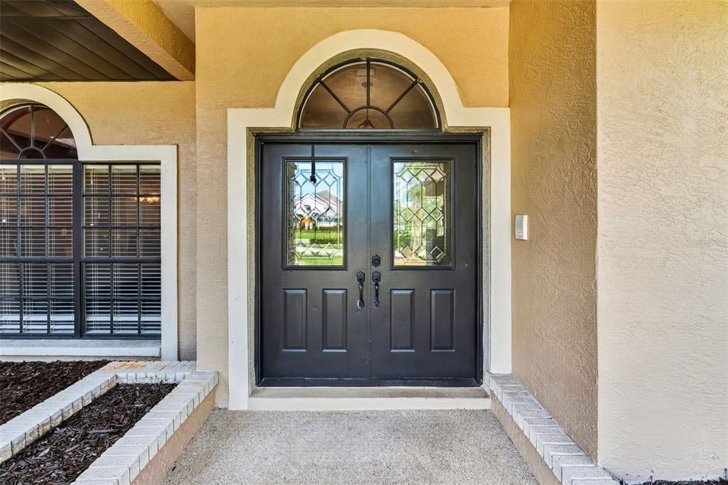 For Sale: $800,000 (3 beds, 3 baths, 2985 Square Feet)