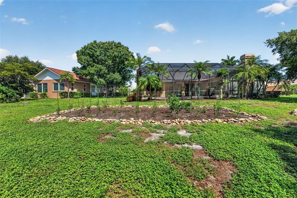 For Sale: $800,000 (3 beds, 3 baths, 2985 Square Feet)